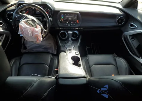 2019 Chevrolet Camaro Ss z USA, uszkodzony, nr VIN 1G1FH3D71K0144583